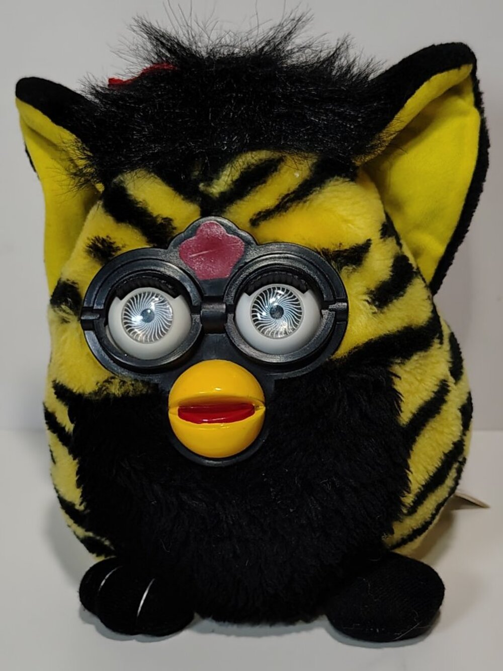 1999 Vintage Furby Nanco 6” Plush Bumble Bee Yellow Black Eyes 90s 00s Era